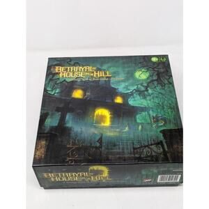 Avalon Hill Betrayal at House on The Hill Board Game - AV26633